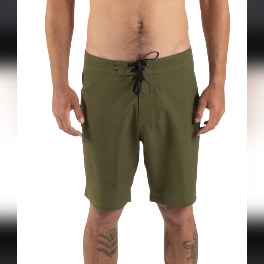 Rusty Base Fixed Waist Boardshort 32